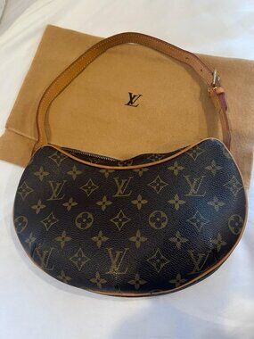 Louis Vuitton Monogram Croissant PM Shoulder bag